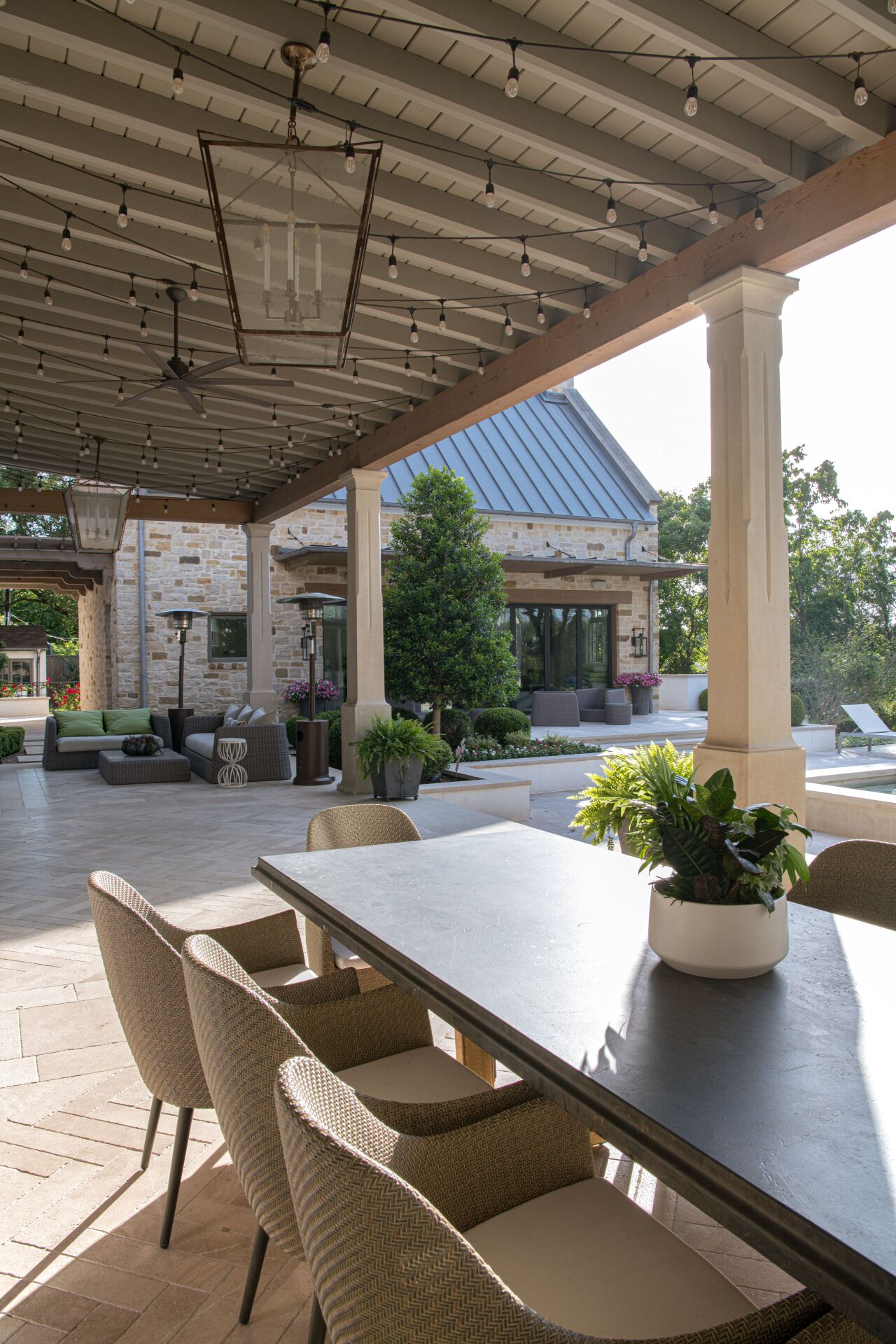 Timeless Grand Porch Brent Hull